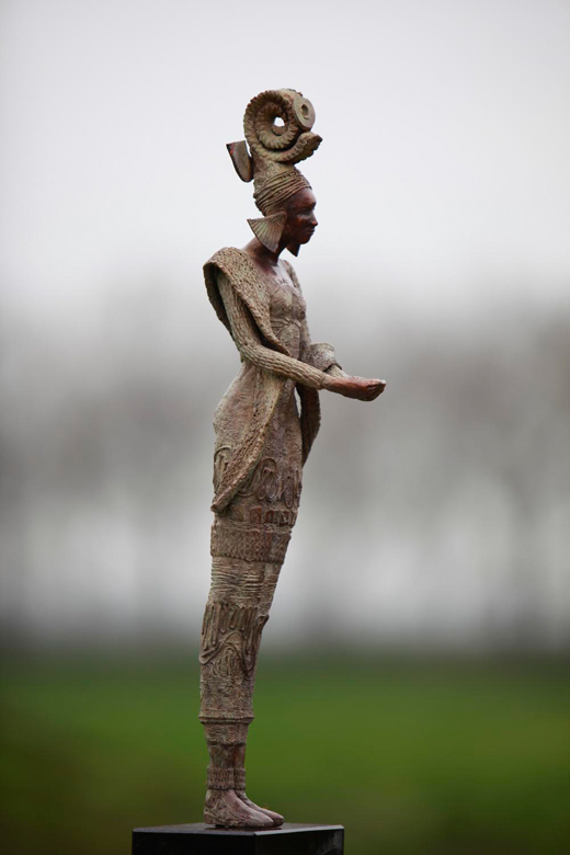 rieke van der stoep beelden in brons   Art Breda- galerie de Beeldenstorm