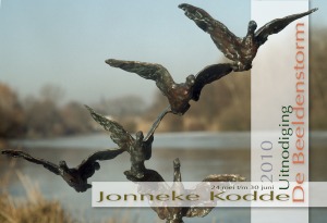 Jonneke Kodde signeert haar nieuwe boek op de Beeldenstorm