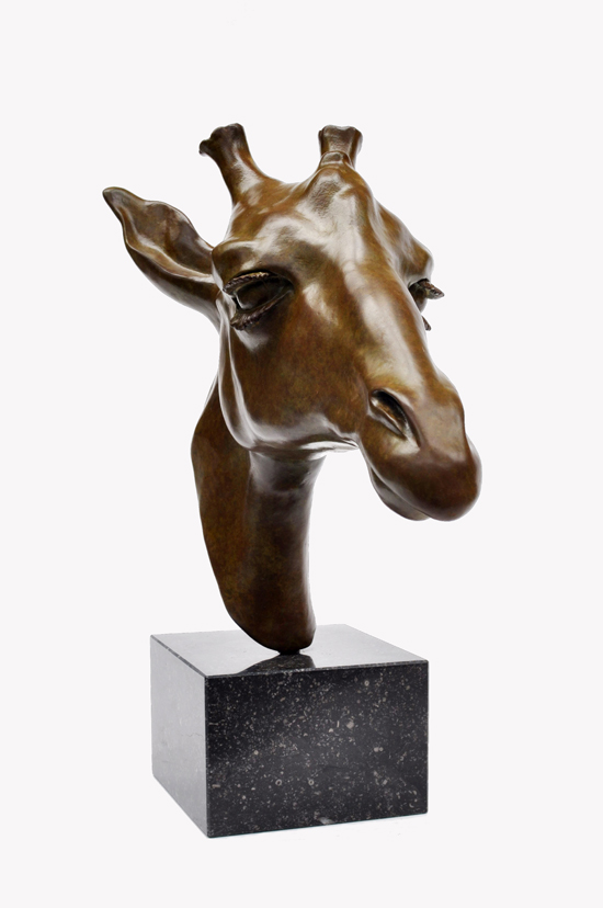 Giraffe - Renee Marcus Janssen - beeldhouwer - beelden in brons - galerie Beeldenstorm