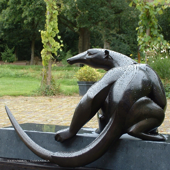 Tamadua (Myrmecophagidae) - beeld in brons - Martin Hogeweg sculpture in bronze galerie de Beeldenstorm