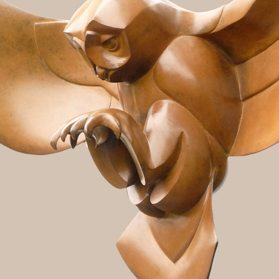 Bosuil - Owl - sculpture in bronze - beeld in brons - Martin Hogeweg - galerie de beeldenstorm - the netherlands